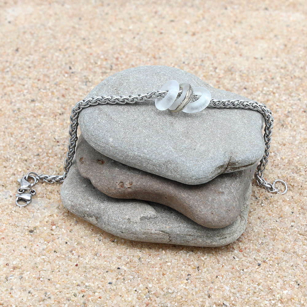 Bracelet with 3 Frosted Clear Transparent Glass Beads