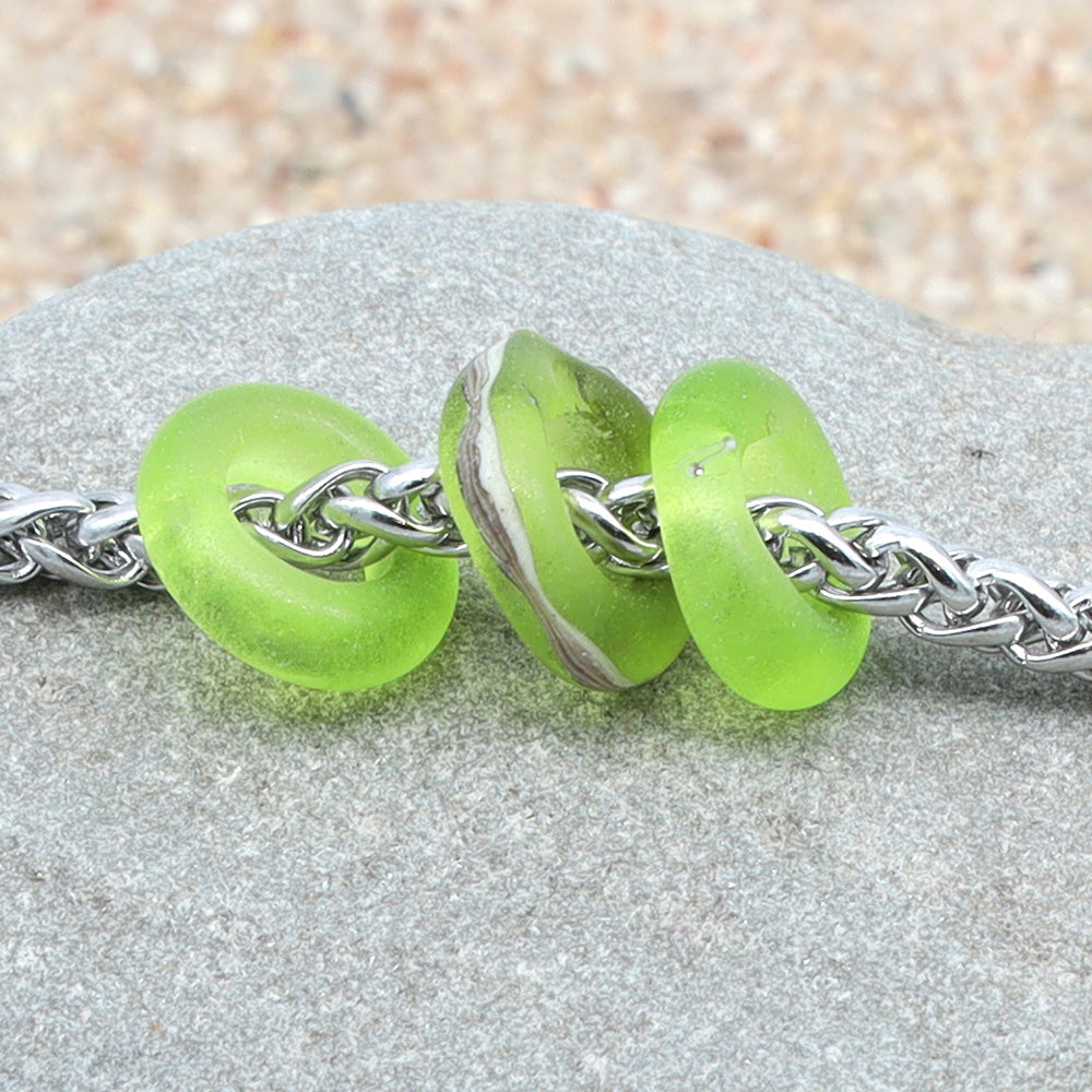 Bracelet with 3 Frosted Lime Transparent Glass Beads