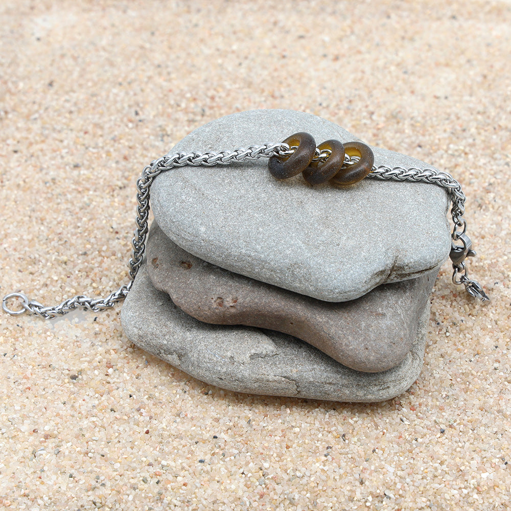 Bracelet with 3 Frosted Marmite Jar Glass Beads