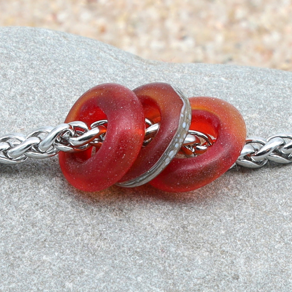 Bracelet with 3 Frosted Red Transparent Glass Beads