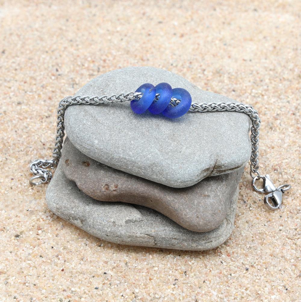 Bracelet with 3 Frosted Sherry Bottle Glass Beads