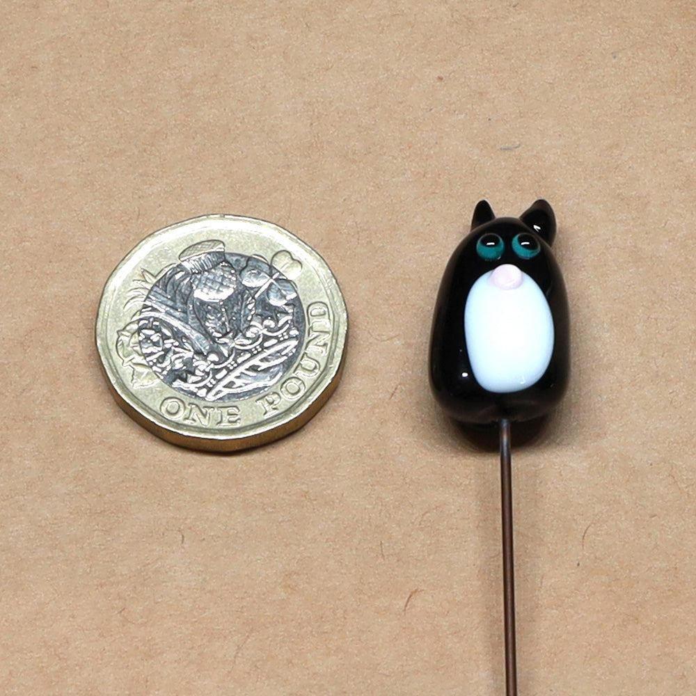 Black and White Cat Plant Decoration